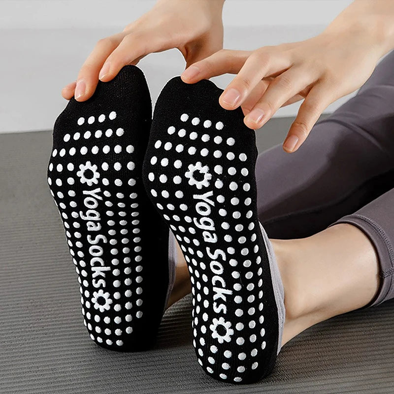 Women's Professional Yoga Socks Anti-Slip Sweat-Absorbent Breathable Pilates Ballet Dance Sport Socks for Active Ladies